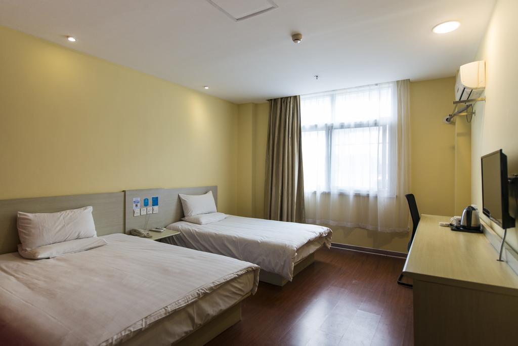 Hanting Express Shanghai Pudong Airport Екстериор снимка