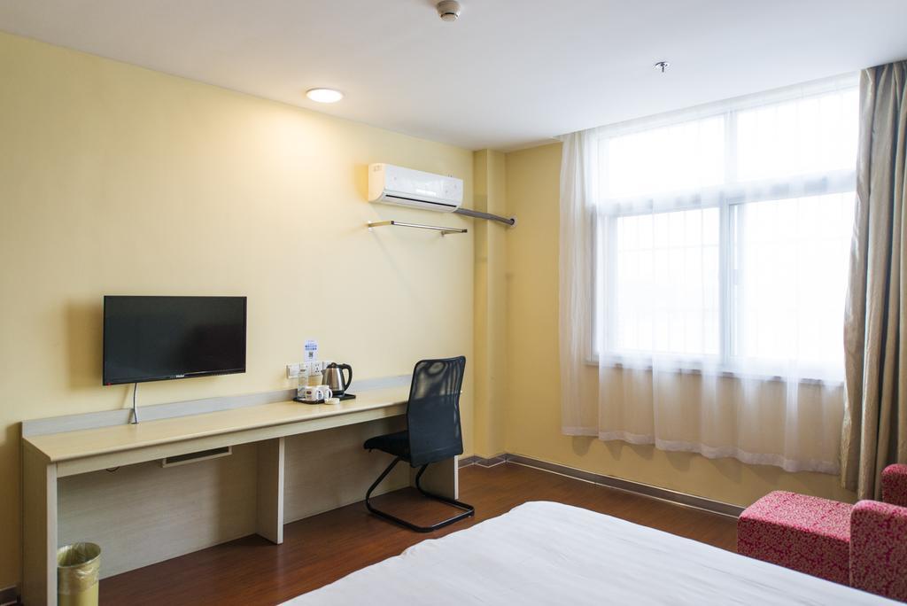 Hanting Express Shanghai Pudong Airport Екстериор снимка