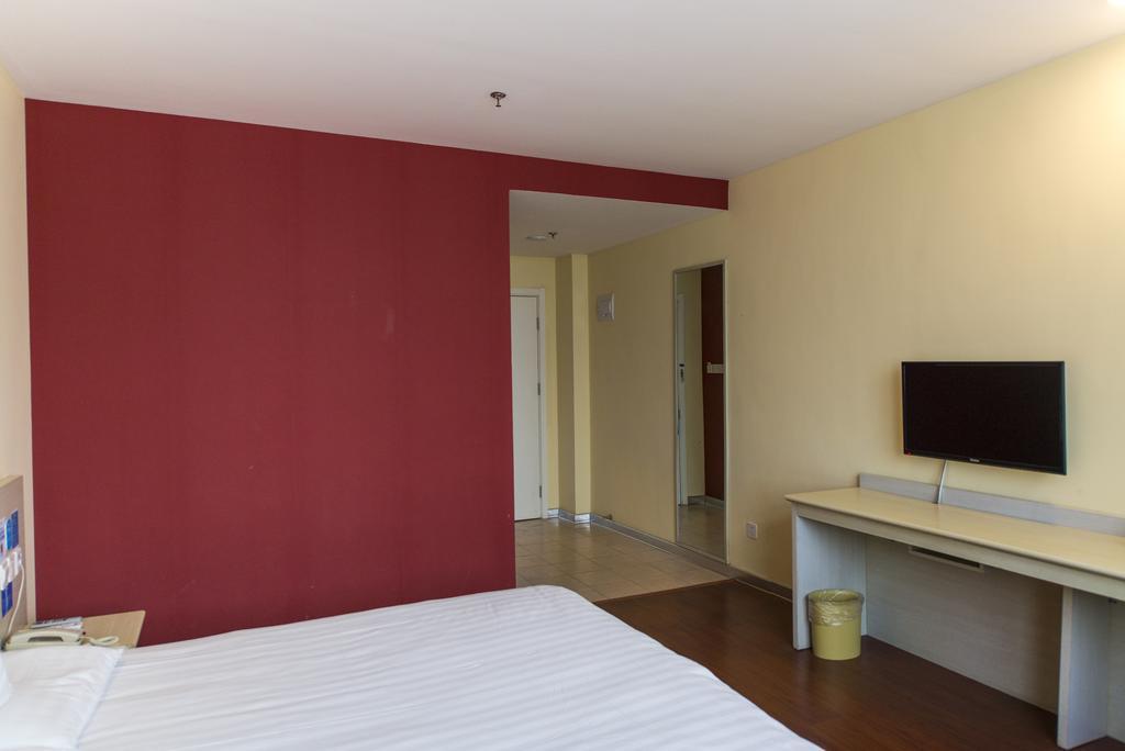 Hanting Express Shanghai Pudong Airport Екстериор снимка