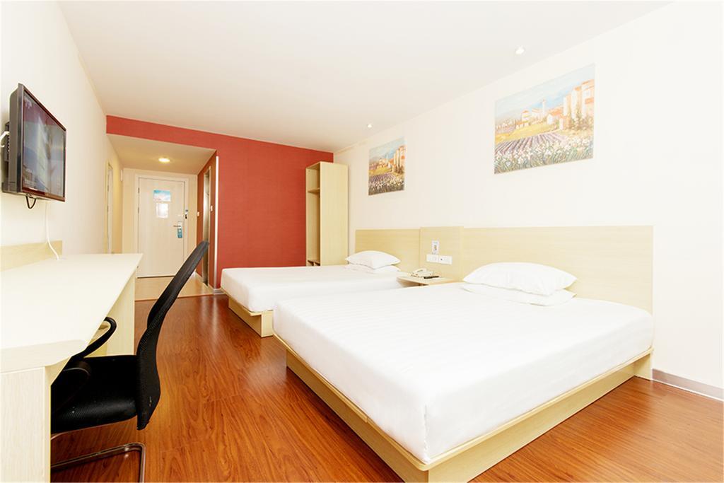 Hanting Express Shanghai Pudong Airport Екстериор снимка