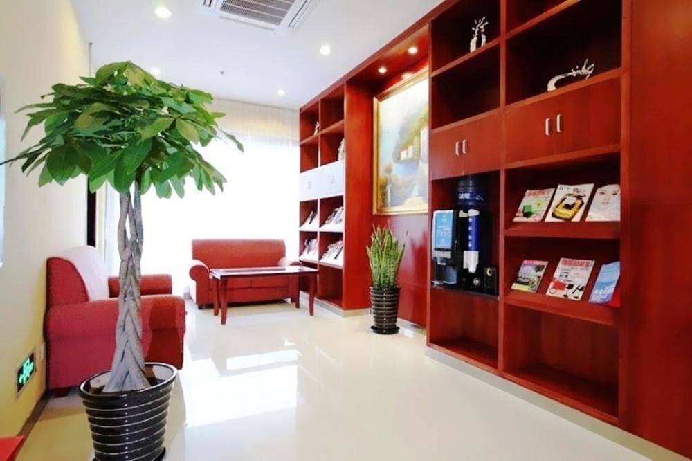 Hanting Express Shanghai Pudong Airport Екстериор снимка