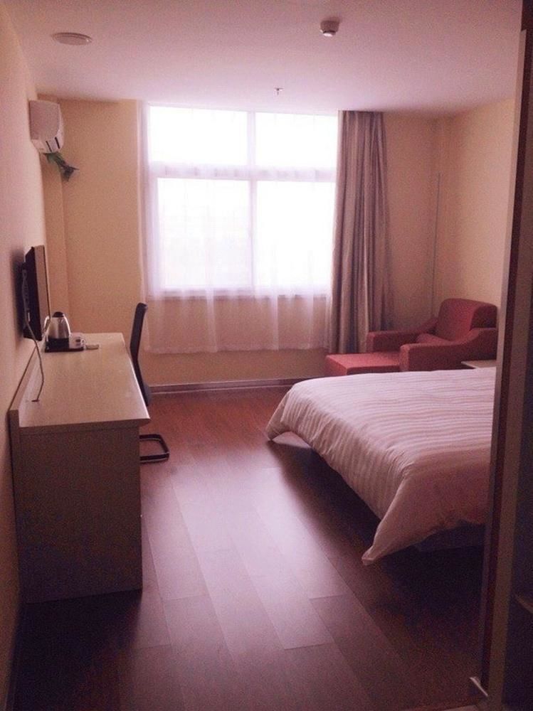 Hanting Express Shanghai Pudong Airport Екстериор снимка